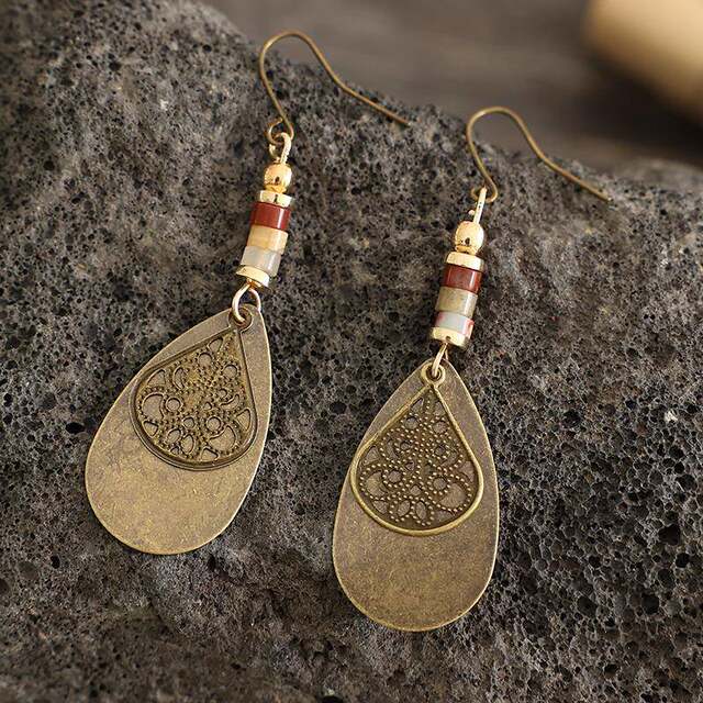 Wish Aliexpress European and American Cross-Border Antique Bronze Carved Earrings Creative Vintage Water Drop-Shaped Ear Accessories