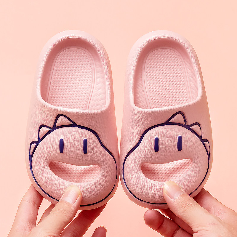 Children's slippers summer boys and girls cute cartoon dinosaur hole shoes indoor soft bottom non-slip baby sandals and slippers