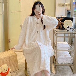 Coral velvet couple nightgown ຂອງແມ່ຍິງລະດູຫນາວ cardigan ຍາວບວກ velvet ຫນາຫນາອົບອຸ່ນ flannel ເຄື່ອງນຸ່ງຫົ່ມເຮືອນຂອງຜູ້ຊາຍພາກຮຽນ spring ແລະດູໃບໄມ້ລົ່ນ nightgown