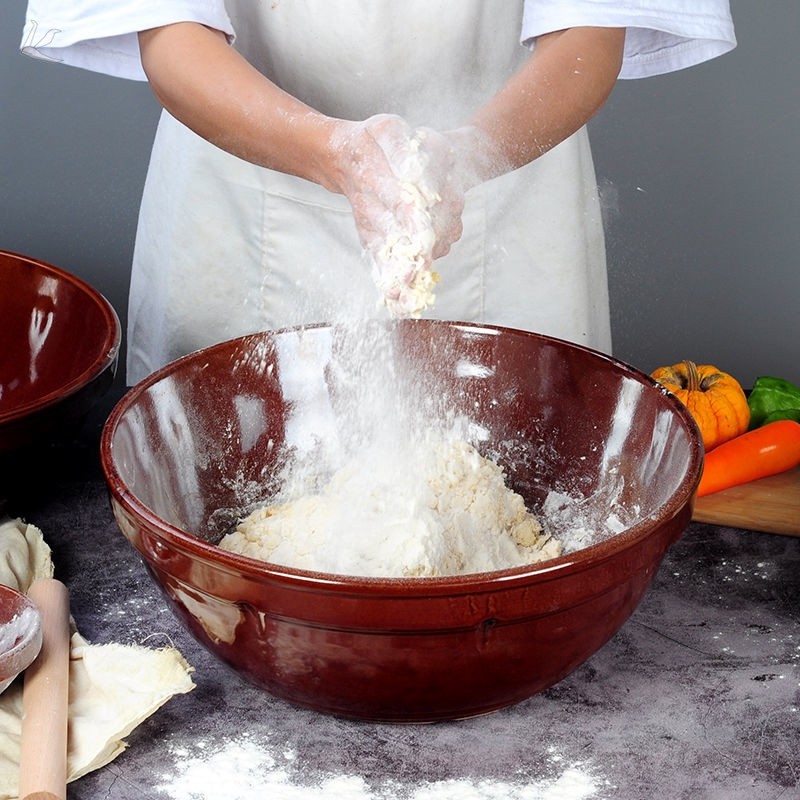 Old-fashioned household pots ceramic tile basins and basins with lids non-stick large ceramic basins and clay pottery kneading kitchen noodles