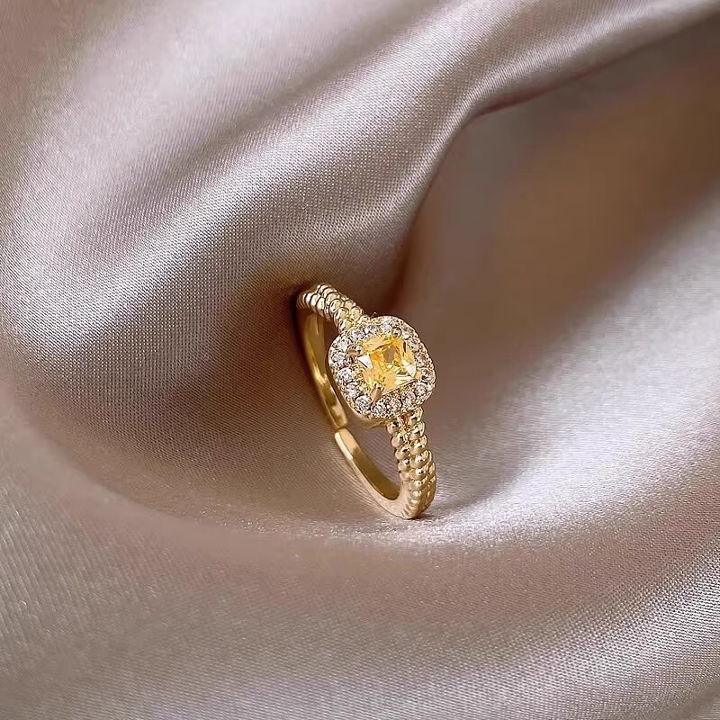 【 90% off Special Zone 】Brand Clearance Sale Creative Design Niche Minimalist Zircon Small Cube Ring