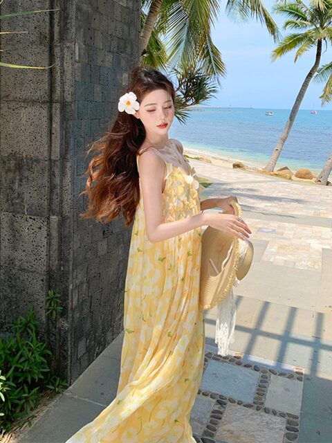 Beach Vacation Yellow Slimming and Whitening Printed Spaghetti Strap Dress for Women 2025 New Sexy Summer Stunning Dress