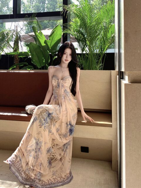 Elegant Flower Girl Pure Desire Vacation Style Spaghetti Strap Dress Women's Early Autumn New Mesh Print Beach Vacation Dress