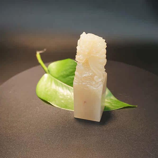 (God-sent treasure) Bahrain Frozen Stone Head Seal