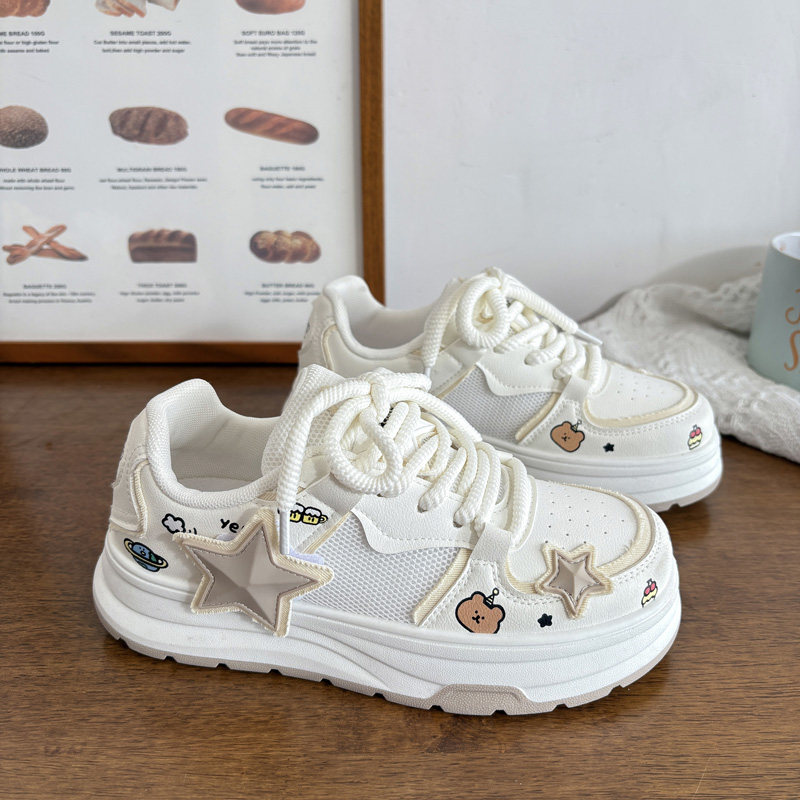 2025 Spring/Summer New Women's Breathable White Sneakers with Star Cutouts, Thick Soles, Round Toe, Mesh Sports Casual Shoes