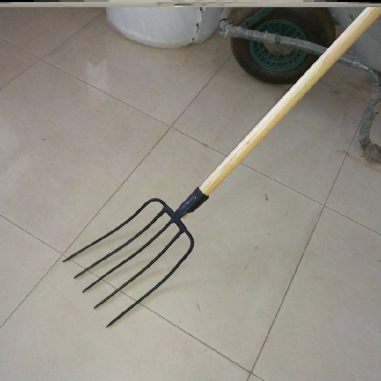 Wasteland ripper gardening tools pitchfork iron fork four-fork firewood open mountain to turn soil home garden waste farmers