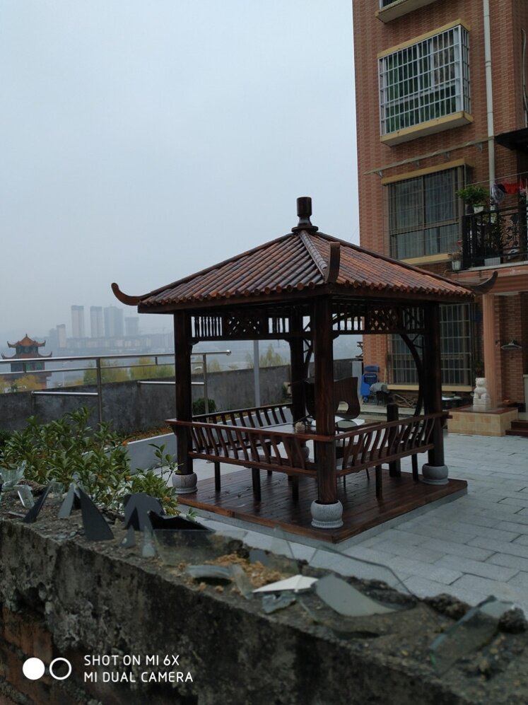 Can be customized resin tile scenic carbonization gatehouse double-layer garden grape trellis landscape wooden house antiseptic wood gazebo courtyard