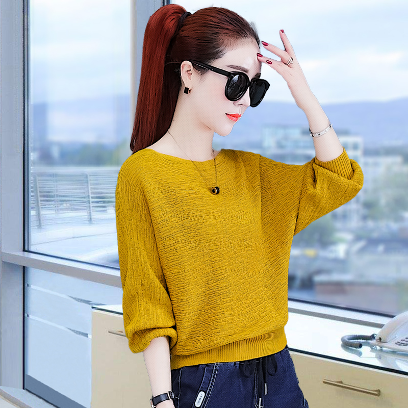 Early autumn long sleeve T-shirt female blouse 2022 Spring and autumn clothes new bat shirts fashion single out of a foreign pie