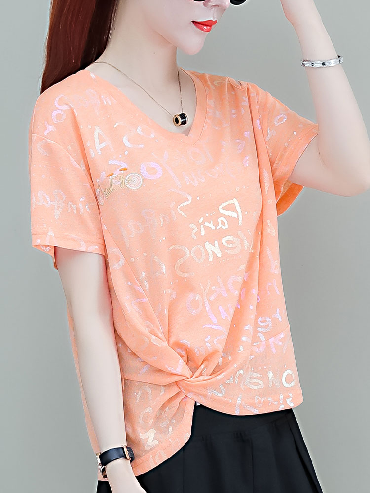 Ice silk T-shirt short sleeve early spring 2022 This year the new women's fashion tide t is fitted with a short T-shirt for clothes on top of clothes