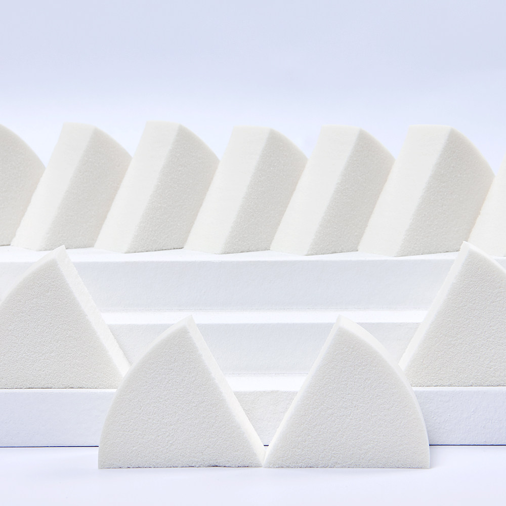 Gross teacher's same leather sponge leather face triangle sponge powder bashing and makeup egg powder bottom poker not to eat powder dry and wet