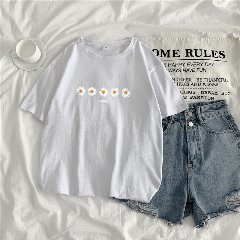 Whitesummer 2021 new pattern Daisy Short sleeve T-shirt female ins student Port style Harajuku easy Versatile Show thin upper clothes