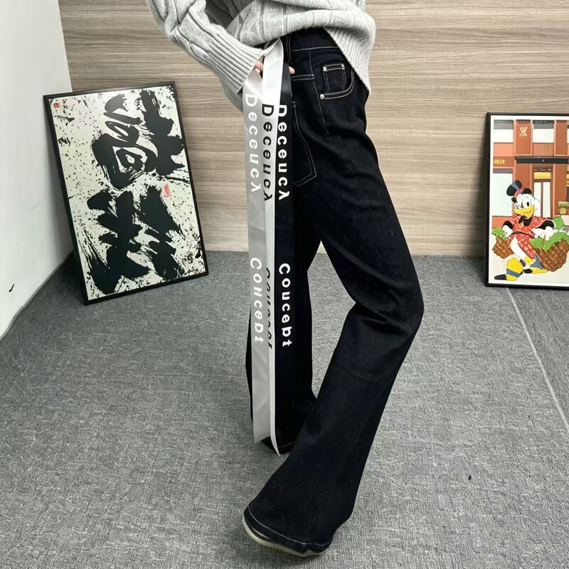 Trendy Influencer-Style Versatile Flared Jeans with Ribbon Design for Men, American High Street Fashion Stylish Bell-Bottom Pants