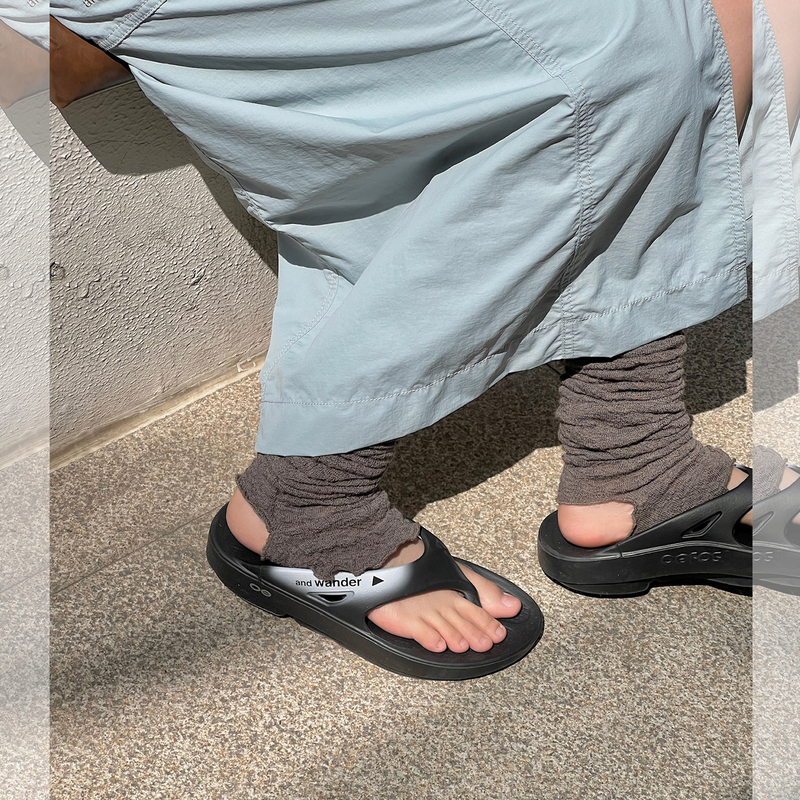 And Wander X Oofos Original Self-Designed Classic Oofos Thick-Soled Flip-Flops
