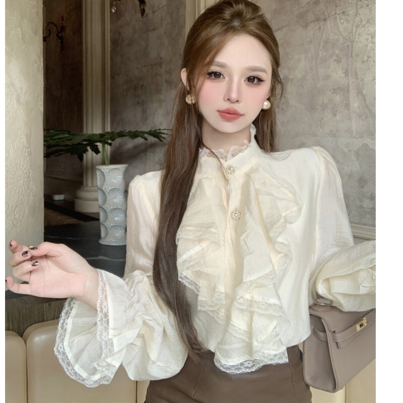French Court-Style Lace Ruffle Shirt for Women, Autumn and Winter High-End Niche Style with Elegant Bell Sleeves