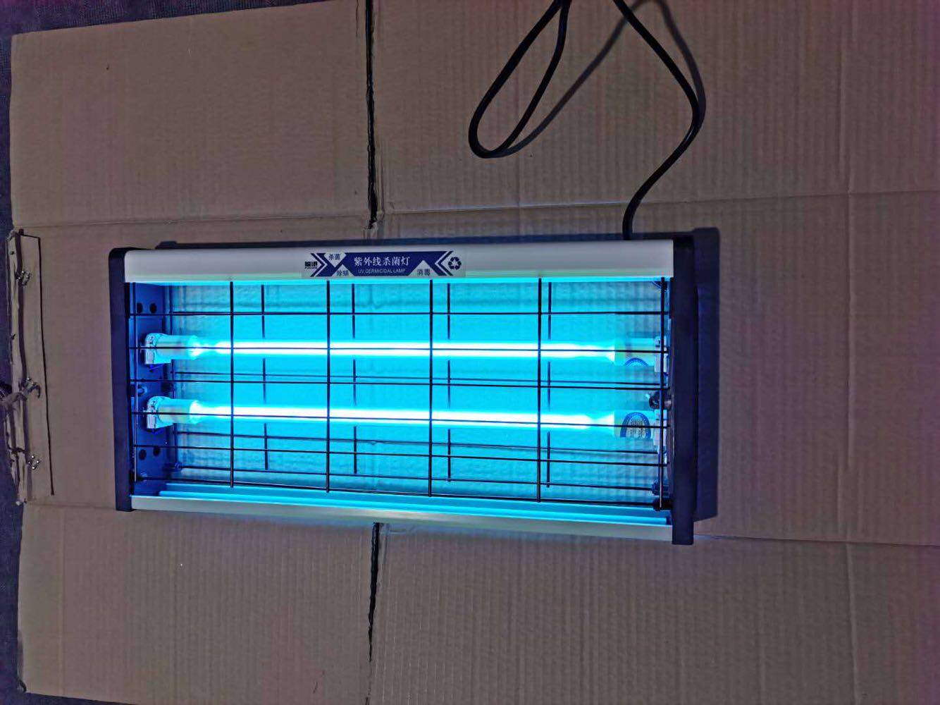 Wall-mounted disinfection lamp Mite Purifying Air With Ozone Disinfection Kindergarten School Home Factory Decontamination Workshop