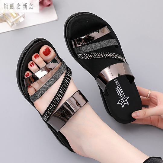 New Style Women's Slippers for Outdoor Wear, Trendy Summer Flat Sandals, Beach Non-Slip Fashion Rhinestone Lightweight Comfortable Sandals