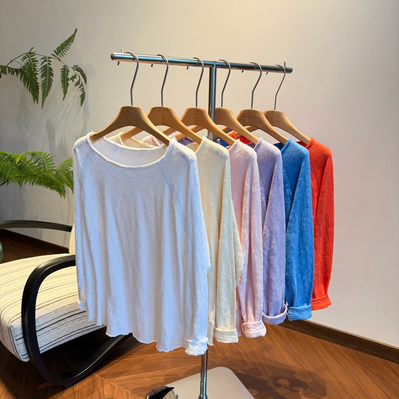 October 14Th ~ Washed and Distressed Raw Edge Neckline, Unhemmed Hem Design, Casual Loose Long-Sleeved T-Shirt
