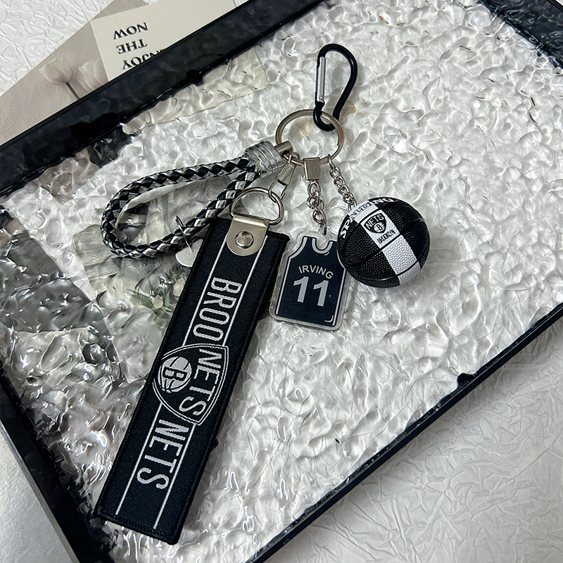 Basketball Star Keychain Pendant Backpack Accessories Car Decoration Kobe Irving James Curry Gift Basketball Star Keychain Pendant Backpack Accessories Car Decoration Kobe Irving James Curry Gift