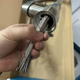 Это качество ничего не сказать!Плата за доставку потеряна!Подлинный брызговистый вращающийся вращающийся домохозяйственный смесительный кран из нержавеющей стали