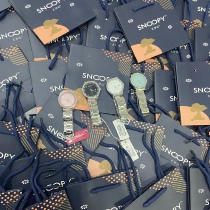 The second wave of hard cargo clearance sister saw the ladys basic commuter wild hand biao (T-shirt)