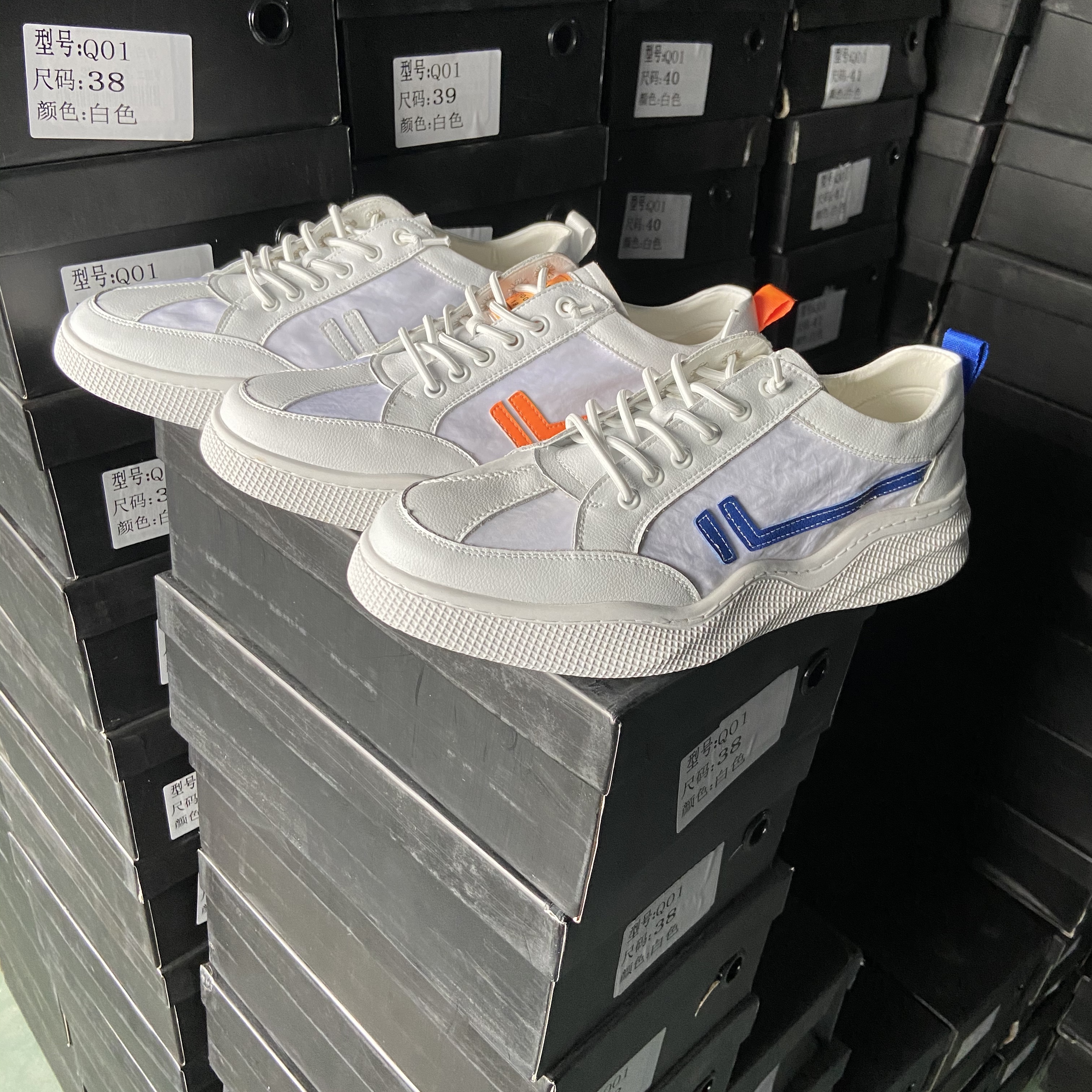 Clear Cabin Parachute Fabric ODM Company Goods Men's New Genuine Leather Collage Fashion Sports Casual Shoes