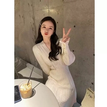 Autumn and winter New Years clothes womens temperament goddess New Years dress knitted New Years dress