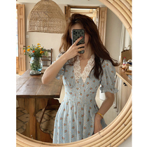 2020 Summer new womens large size floral bubble sleeve skirt temperament goddess fan clothes slim V collar dress