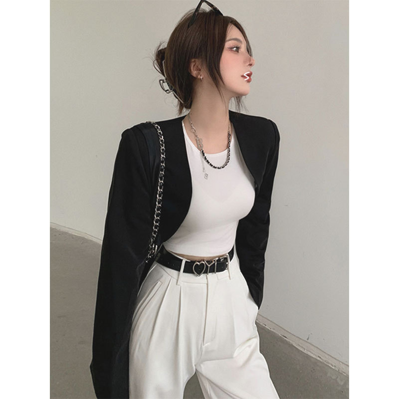 Black Short Blazer for Petite Women, Shawl-Style Spring and Autumn Cardigan, Thin Style Paired with a Slip Dress, Outerwear Vest Top
