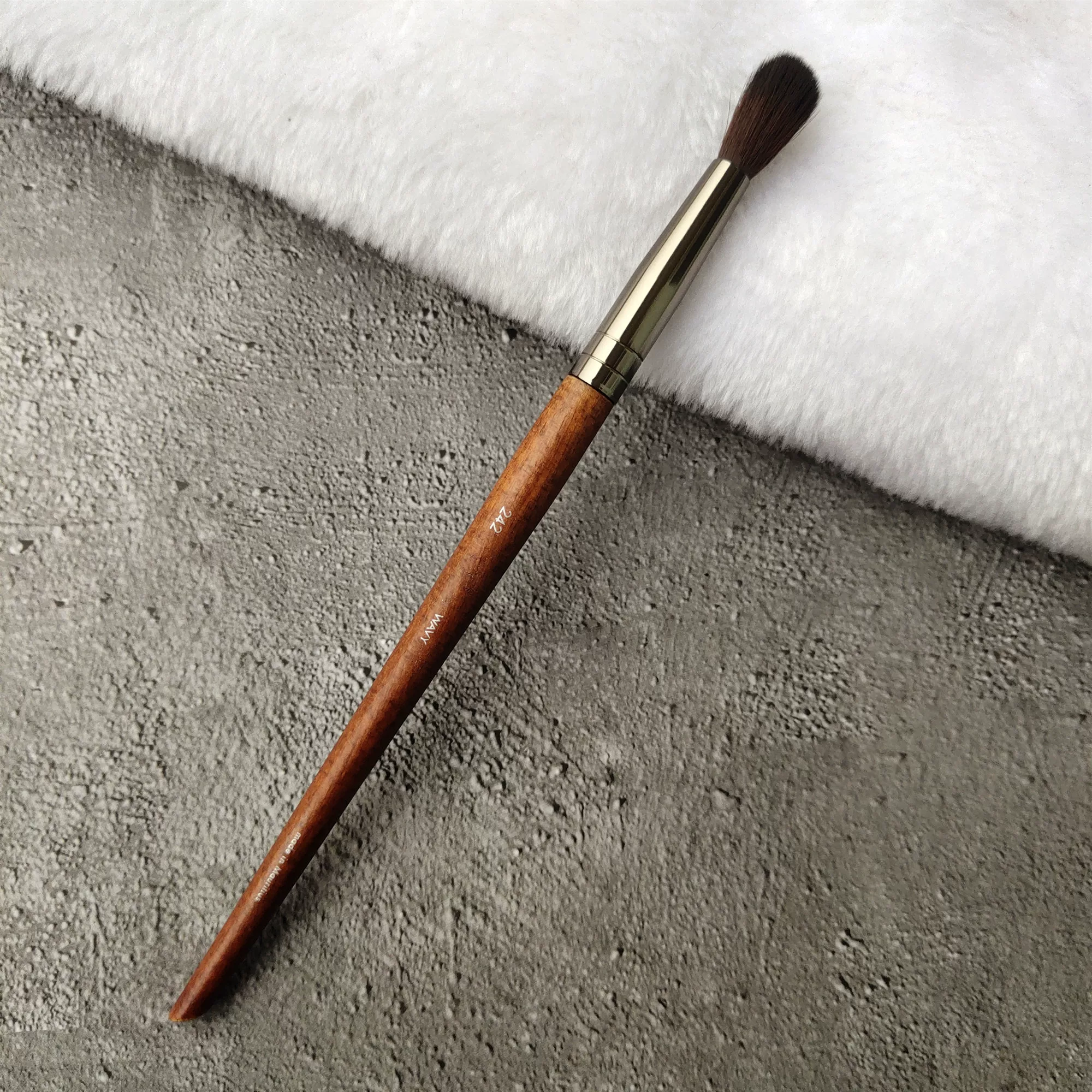 Concealer brush for contouring, eye pencil