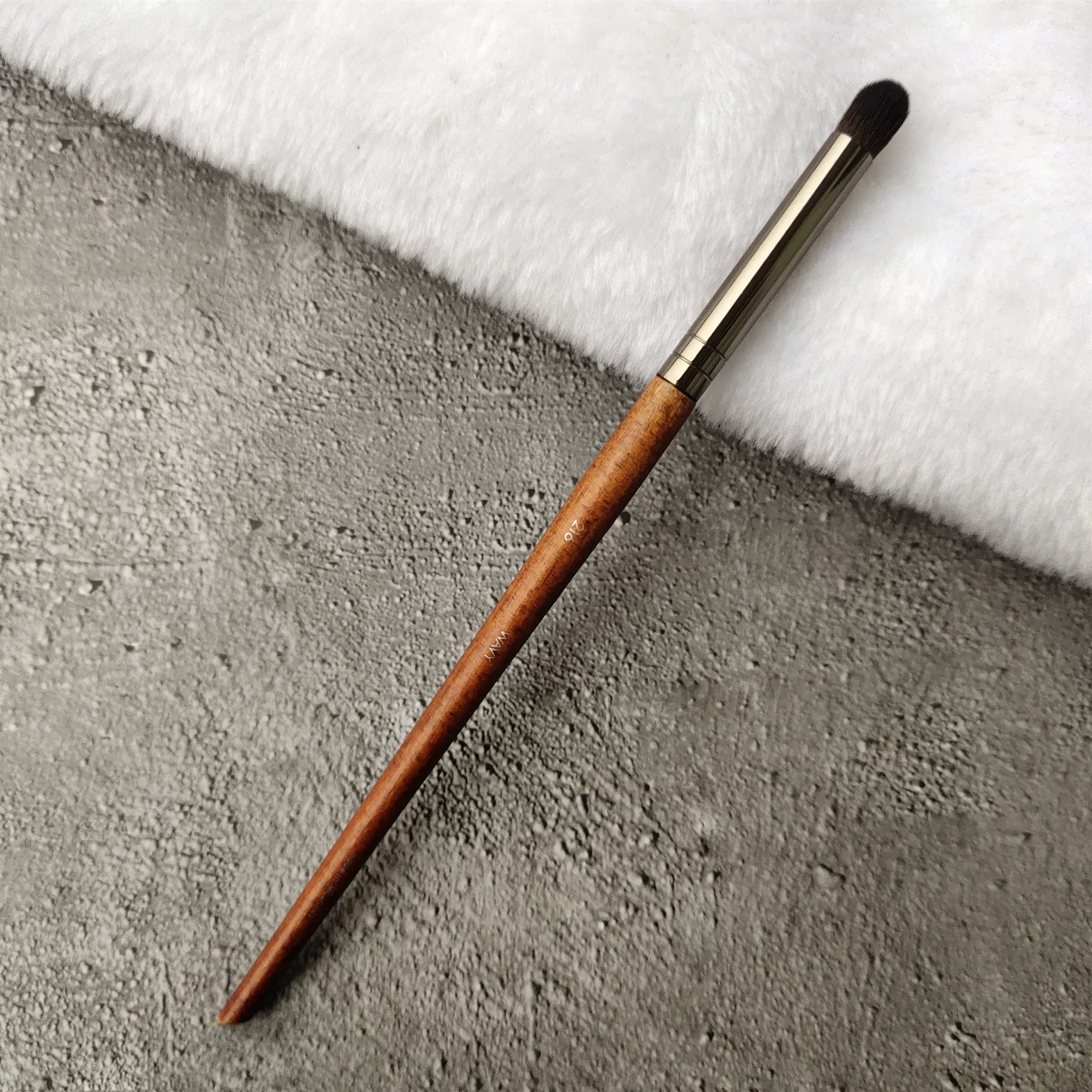 Concealer brush for contouring, eye pencil