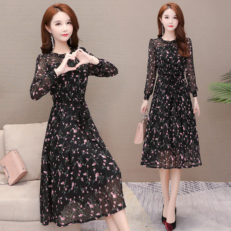 Floral dress 2022 new summer dress age reduction and thin temperament goddess fan waist ladies short-sleeved chiffon skirt