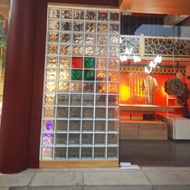 Super white cloud solid ice crystal pattern square curtain wall hollow glass brick landscape wall cloud pattern partition wall toilet