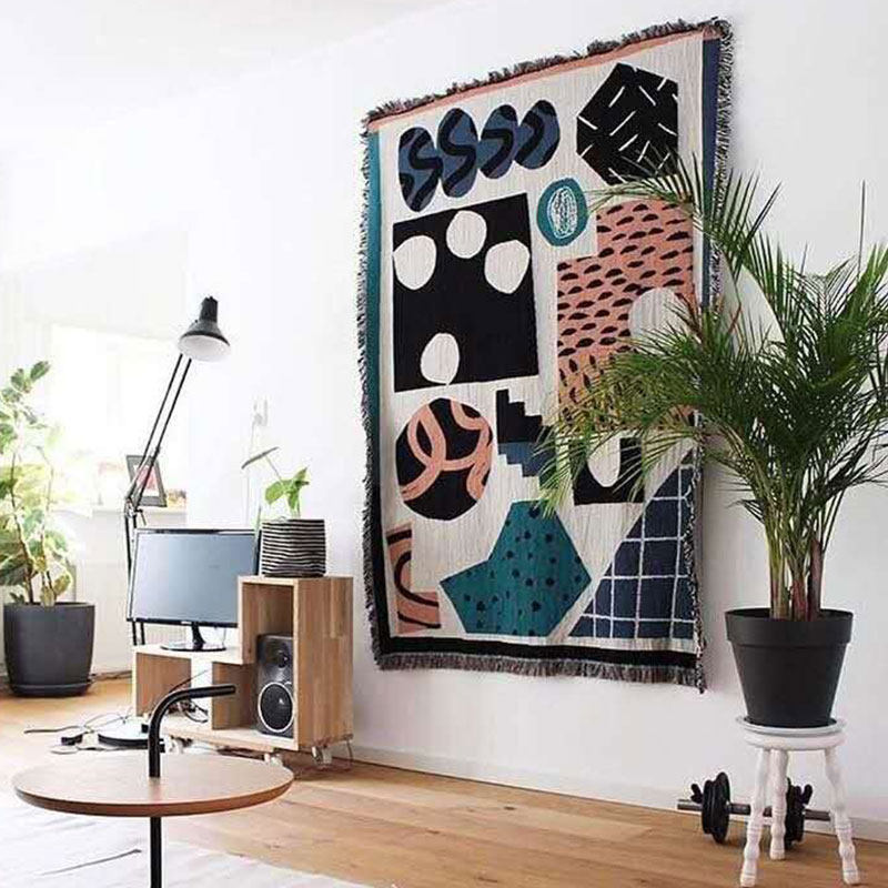 Dongbai pick geometric personality creative hand-painted tapestry sofa towel decorative blanket cotton leisure blanket background tapestry