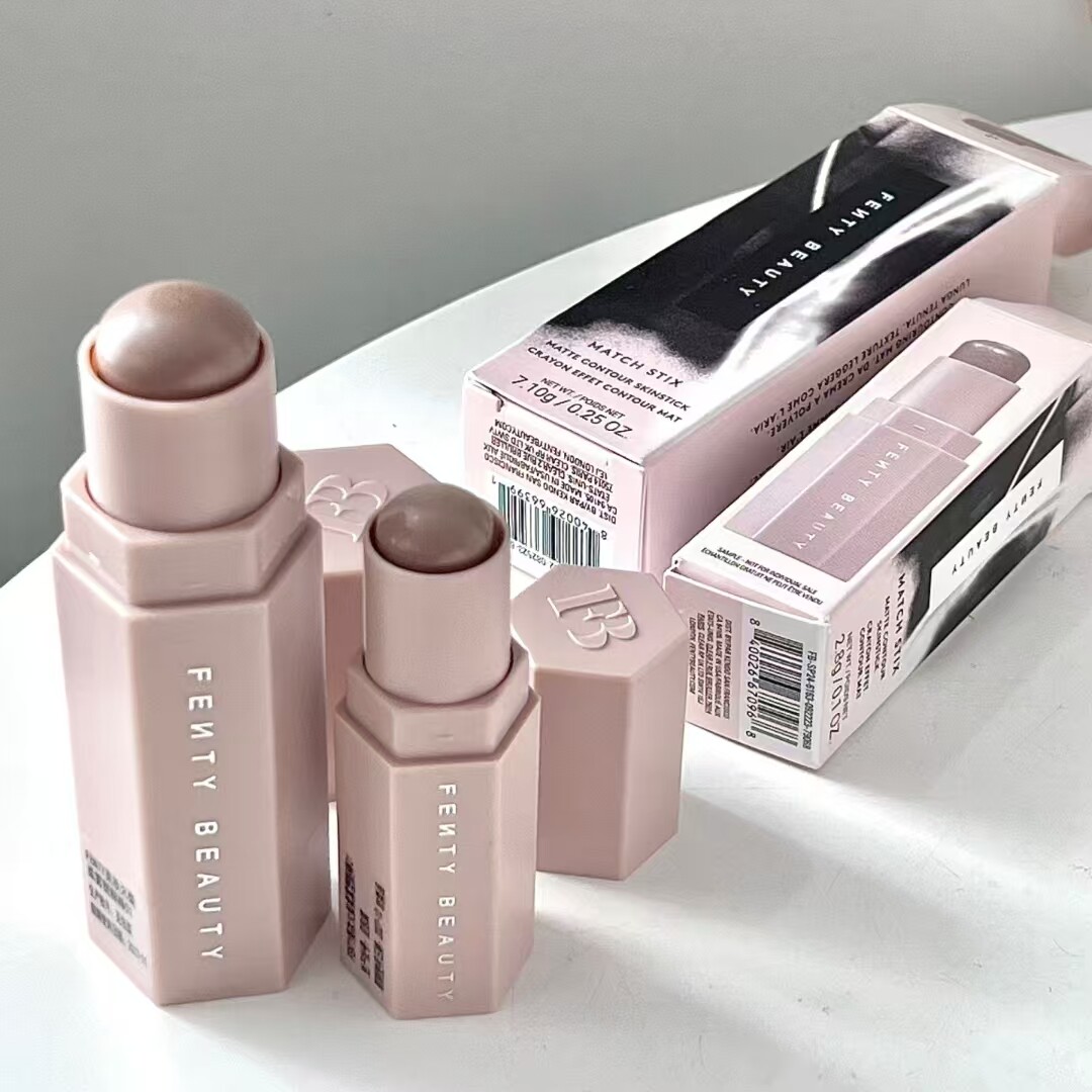 蕾哈娜修容棒AMBER：让脸型更立体，幸福感up！_阴影_淘宝美妆网