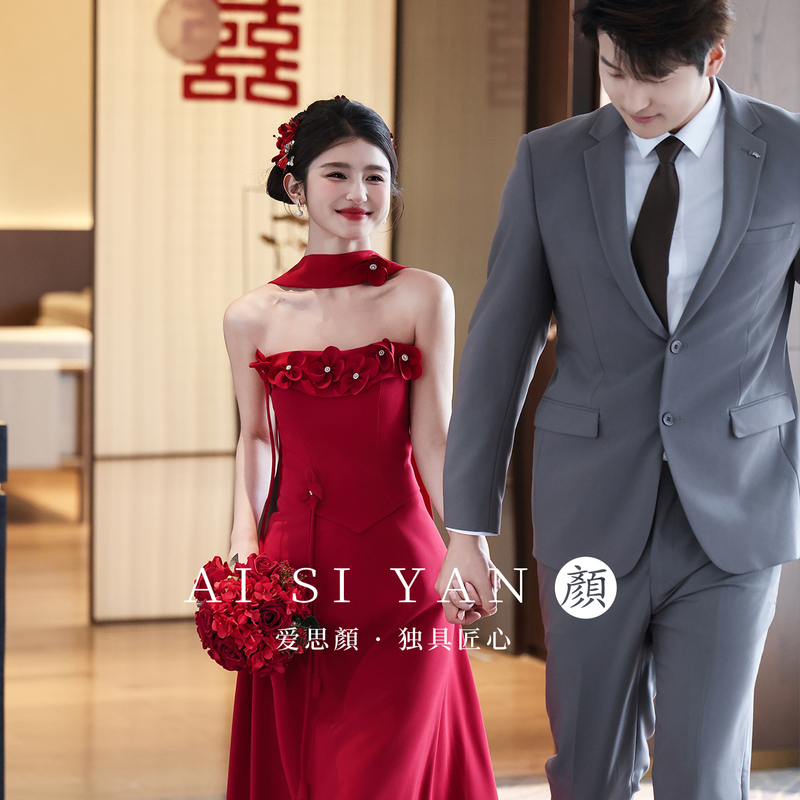 Beautiful Engagement Dress 2026 New Model Red Toast Dress Bride's Strapless Dress Elegant and Classy Outfit for Women