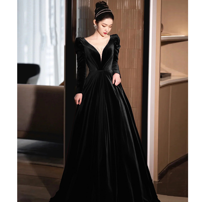 Annual Meeting Evening Dress, High-End Light Luxury, Niche, Petite, Black, Elegant, Suitable for Art Exams, Solo Performance, Winter, Sophisticated