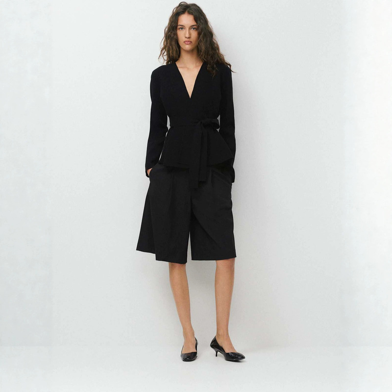 Aritzia V-Neck Wrap-Around Tie-Waist Knit Cardigan with a Relaxed and Elegant Vibe, Wrap-Style Tie-Up Knit Jacket for Women