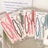 Детские инструменты стрижки, артефакт для укладки волос тянет иголку