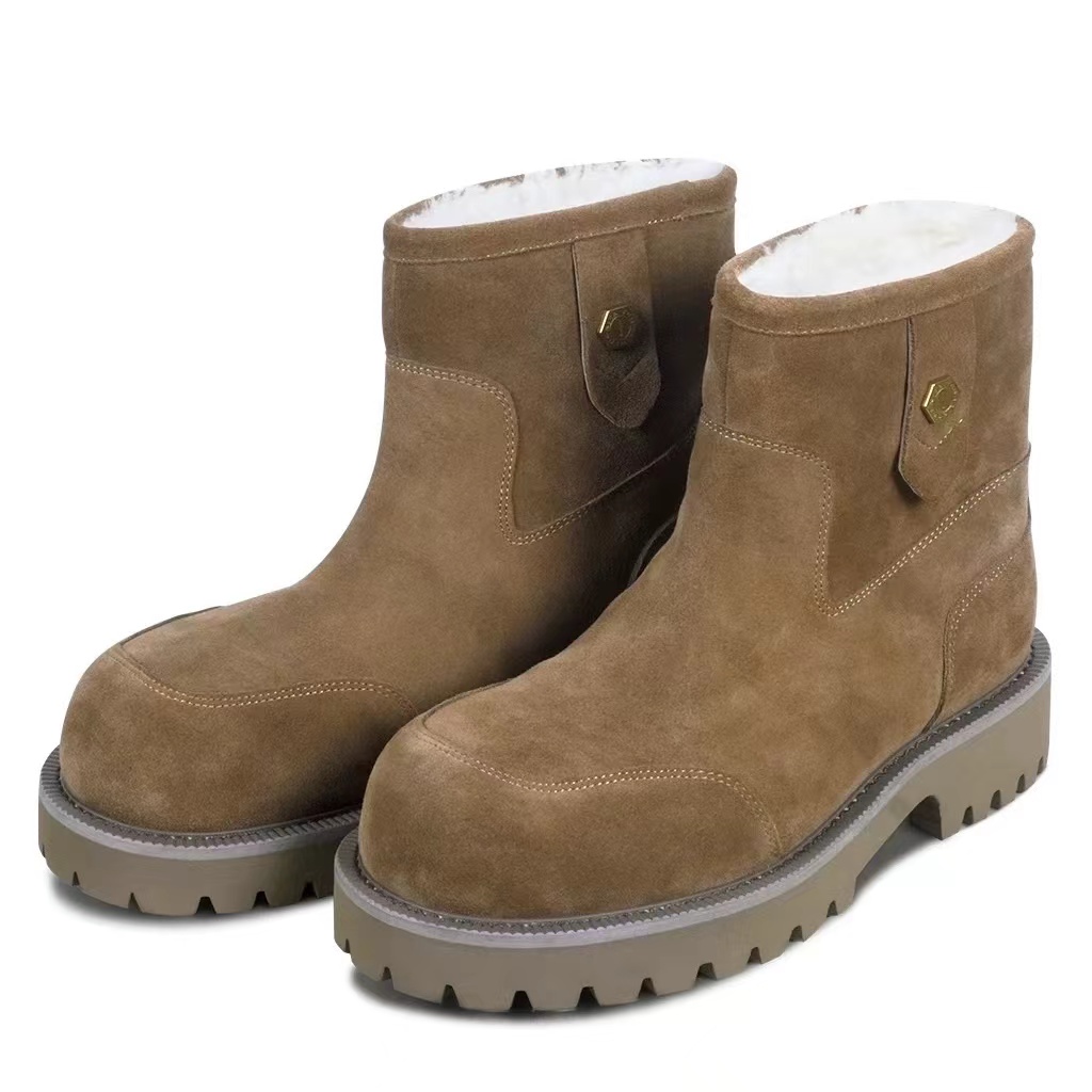 米奇大头德比靴：情侣冬季时尚与实用并存的鞋履新宠