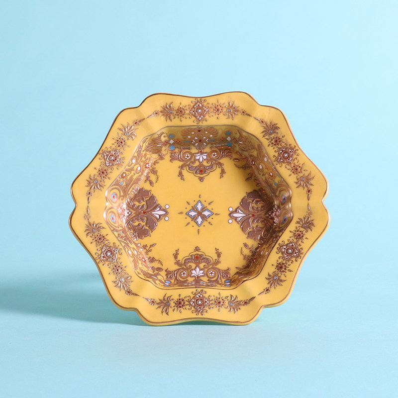 GERODI hand-painted gold dried fruit tray ashtray storage plate wall hanging display case bookcase art ornaments