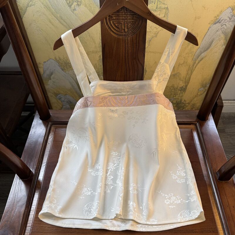 New Chinese-Style Improved Bellyband Camisole, National Style, Comfortable and Seamless Inner Wear, Elegant Top for Summer