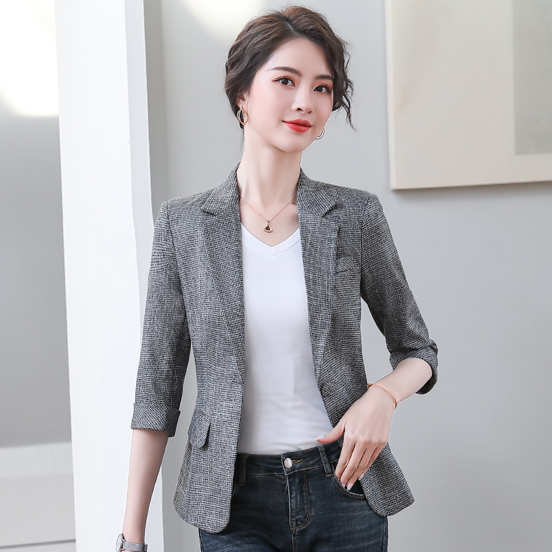 Ngắn phụ nữ nhỏ phù hợp với phiên bản Hàn Quốc 2020 mùa xuân mới bảy tay áo jacket giản dị 100 phù hợp với eo-strapped kẻ sọc mỏng