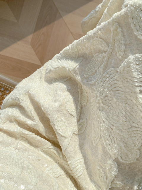 New Chinese-Style High-End Chenille Sequin Black Skirt for Women, Autumn and Winter, Hip-Hugging, Thickened A-Line Long Skirt