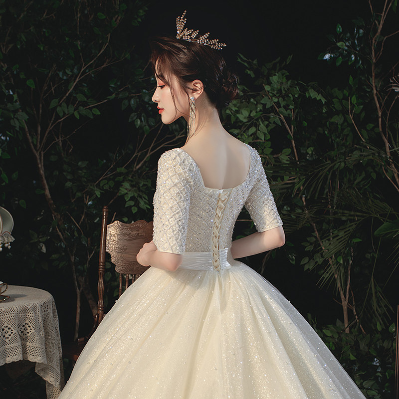 High - grade heavy industry French wedding dress 2022 new bride winter 2023 luxury retro - drag is a thin woman