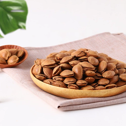 Три ореха из белки жареные подарочные подарочные подарочные пачки 1745G Gift Pack [alyp]