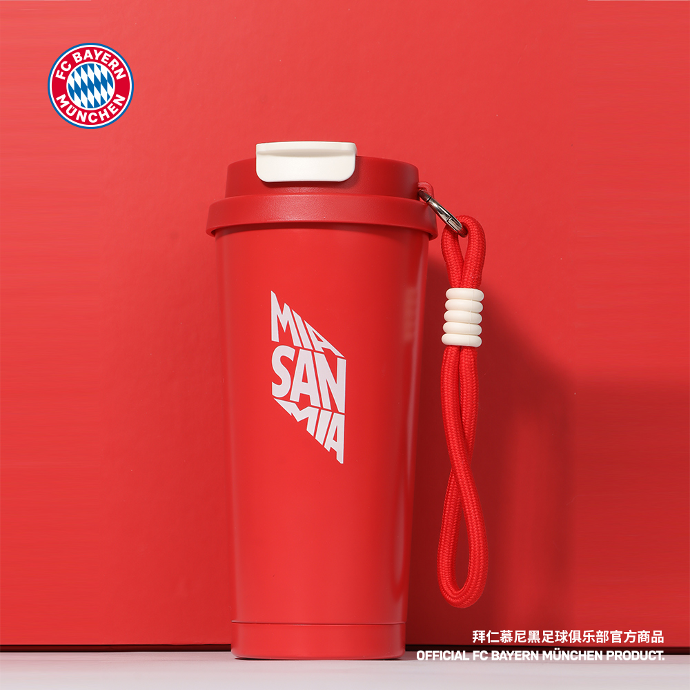 拜仁球迷必备：红色正品眼镜盒的收藏之道