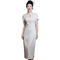 New Chinese style engagement cheongsam bride registration certificate small white long dress skirt can be worn in summer for women