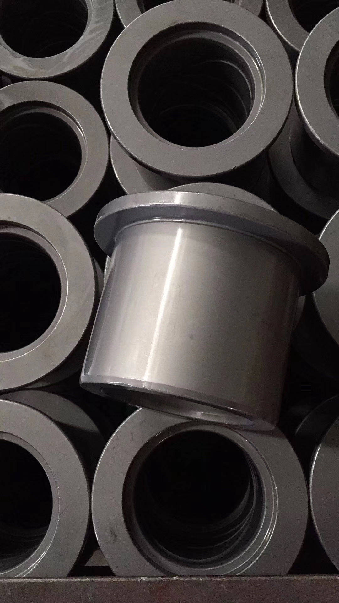 Bucket shaft sleeve Bucket pin sleeve inner sleeve alloy copper sleeve thickened wear resistant forging tool excavator forklift accessories unilateral