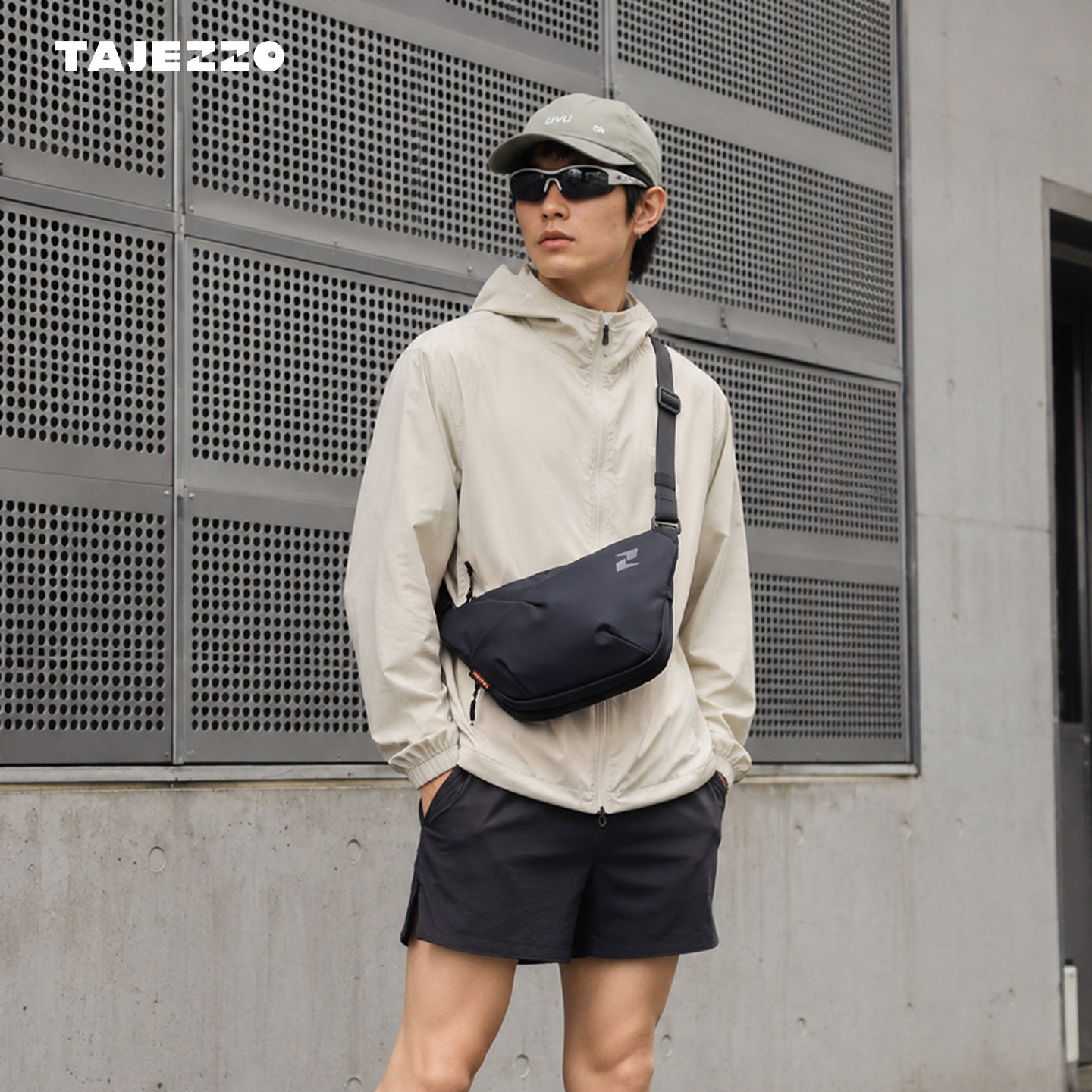 Explorer TAJEZZO fashionable commuter crossbody bag