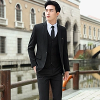 Черный костюм, штаны, жилет, галстук